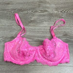 Victoria’s Secret Dream Angels Push Up Without Padding  Pink Underwire Bra 34D